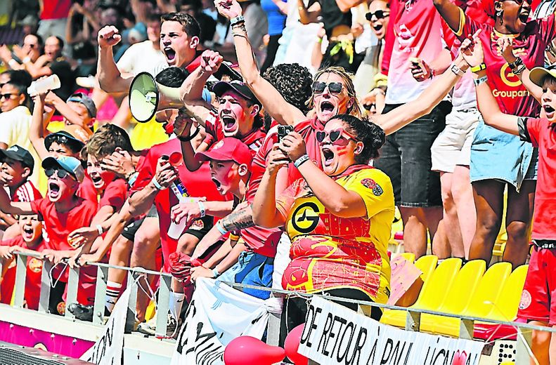 It was a day of celebration on Saturday afternoon and evening at the Paul-Lignon stadium.